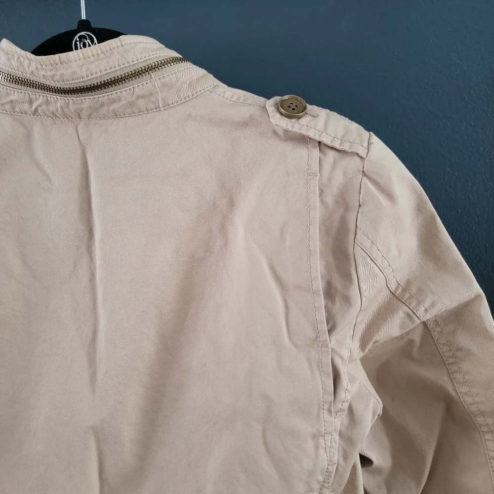 Zara excellent no
